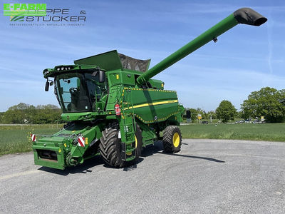 E-FARM: John Deere T 560i - Combine harvester - id TTMEJME - €179,900 - Year of construction: 2020 - Engine hours: 758,Engine power (HP): 387,Germany