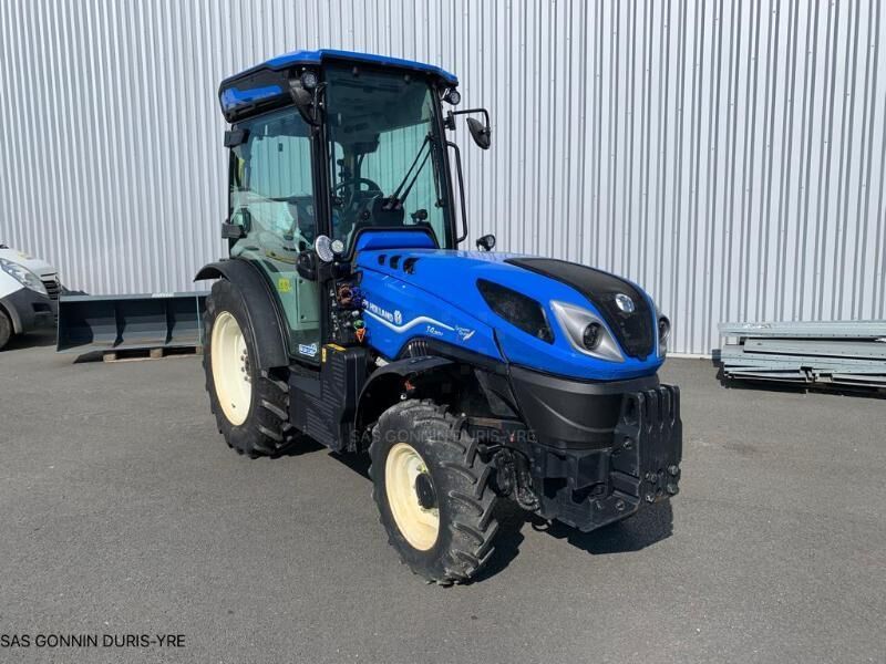 New Holland T4.90 V Tractor €45,000