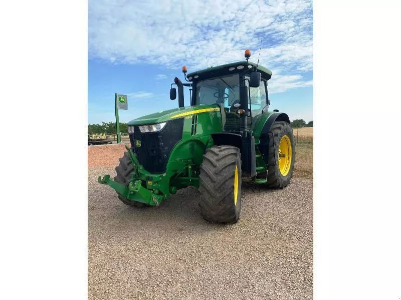 John Deere 7230 R Tractor €70,000