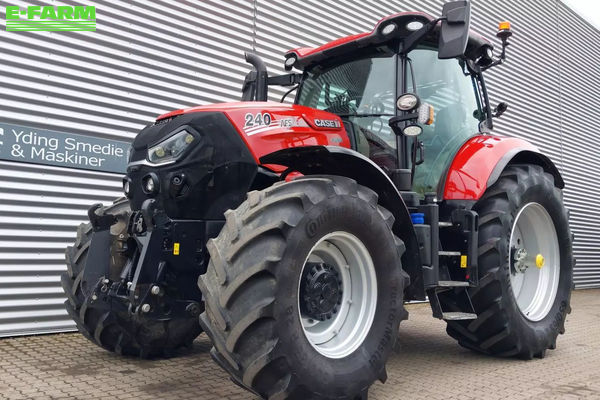 Case IH Puma 240 CVX Tractor €118,393
