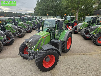 E-FARM: Fendt 720 Vario - Tractor - id MBBJM3U - 93.000 EUR - Anul: 2018 - Ore motor: 5.200,Puterea motorului: 272,Olanda