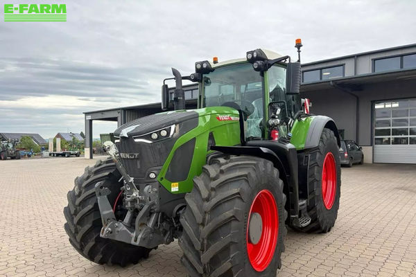 Fendt 939 Vario Profi Plus Tractor €266,500