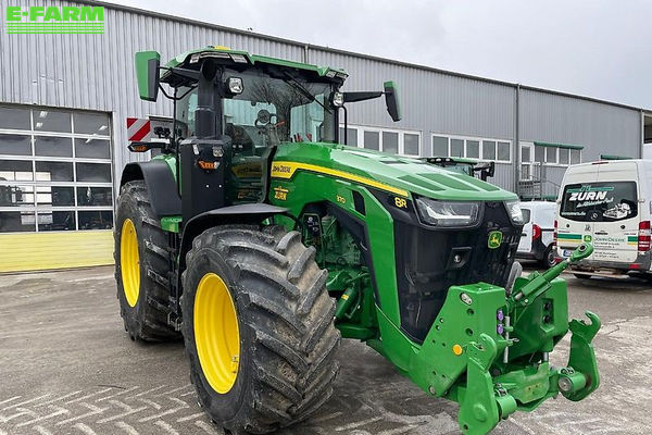 John Deere 8R 370 Tractor €304,000