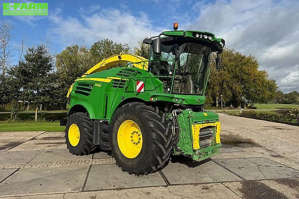 John Deere 8600 Self propelled forage harvester €87,500
