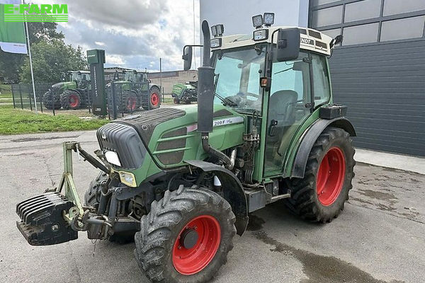 Fendt 209 F Vario Profi Tractor €34,990