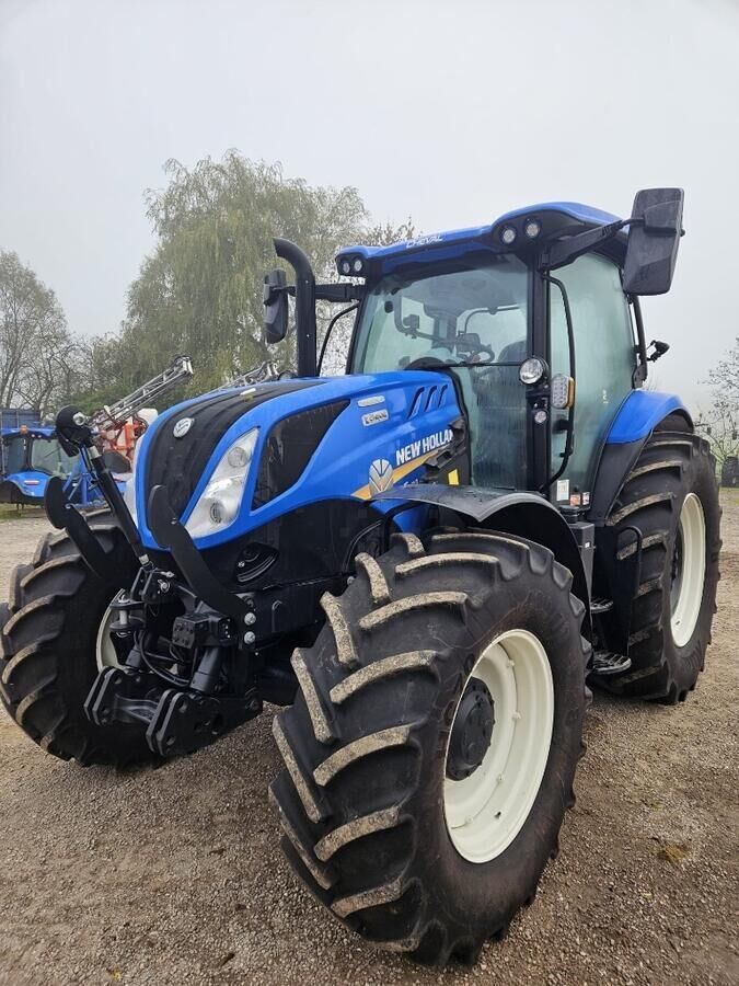New Holland T6.180 Tractor €96,000