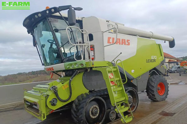 Claas Lexion 670 Terra Trac Combine harvester €159,800