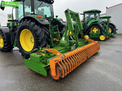 E-FARM: Amazone KE 4000 Super - Power harrow - id QJAJXKK - €5,900 - Year of construction: 2014 - France