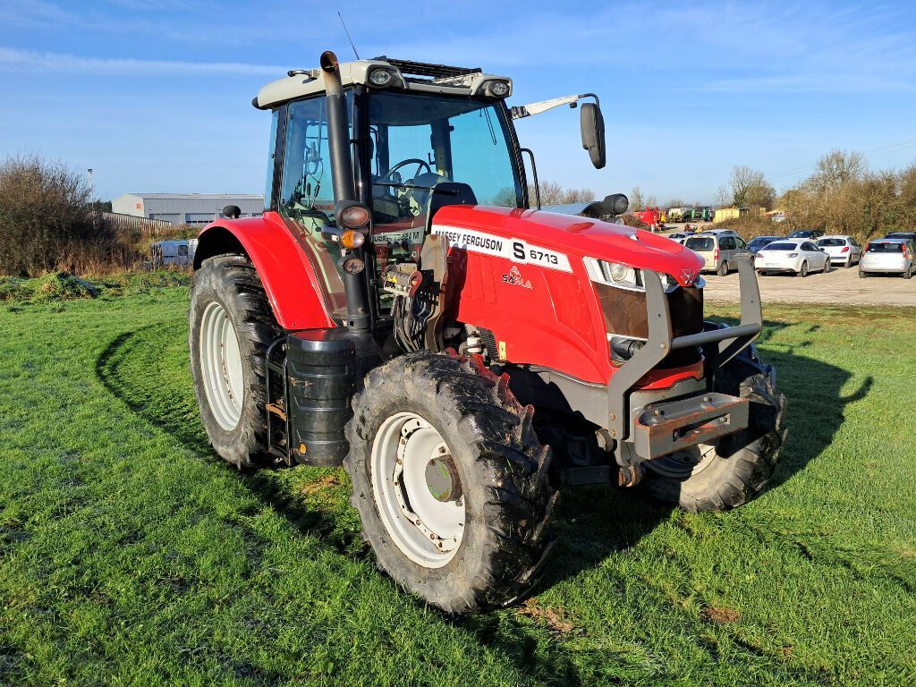 Massey Ferguson 6713 S Tractor €52,000