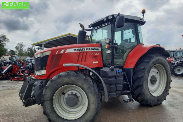 Massey Ferguson 7720 Tractor €69,000