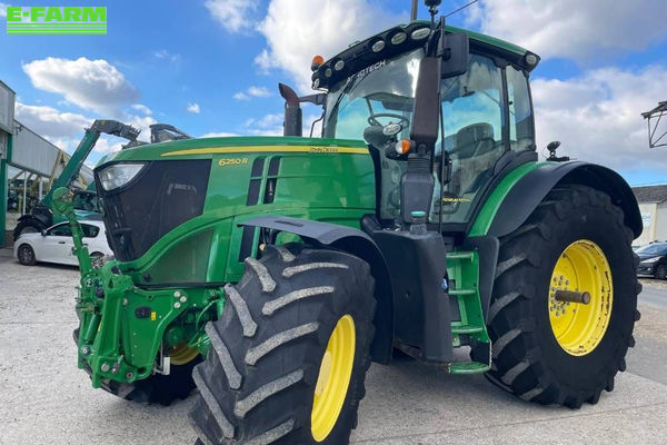 John Deere 6250 R Tractor €125,000