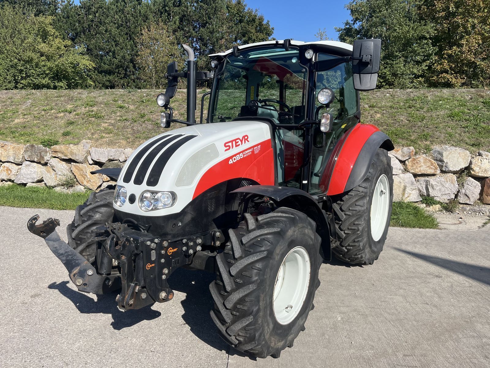 Steyr Kompakt 4085 Traktori 44 167 €