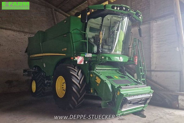 John Deere S 770 Combine harvester €369,800