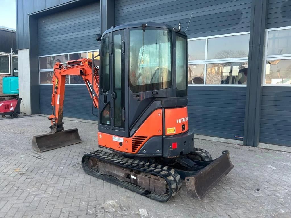 E-FARM: Hitachi ZX 22 U-2 - Minibagger - id QYIRRV7 - Baujahr