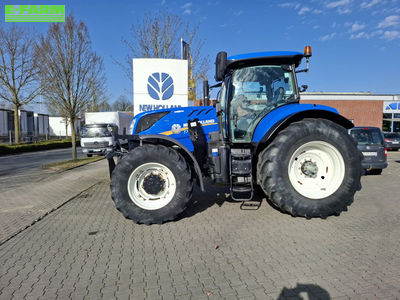 E-FARM: New Holland T7.230 AC - Τρακτέρ - id ZJ1GKJN - 88.000 € - Χρονία: 2017 - Μετρητής ωρών: 5.350,Ισχύς κινητήρα: 205,Γερμανία