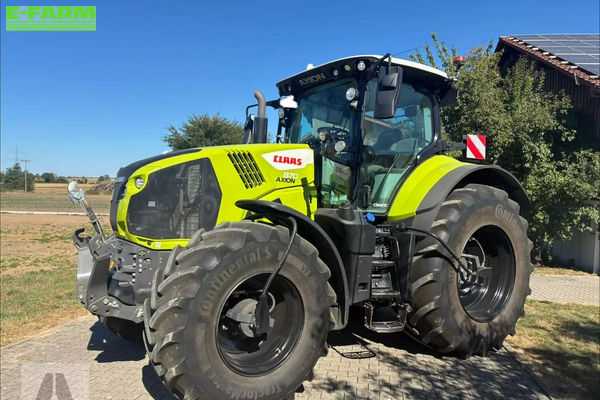 Claas Axion 870 CMATIC Tractor €149,900