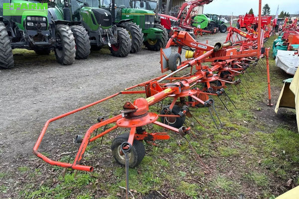 Kuhn GF 8501 MH Tedder €5,000