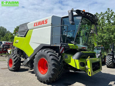 E-FARM: Claas Trion 750 - Mähdrescher - id DWCH3FC - 317.500 € - Baujahr: 2023 - Abgelesene Motorstunden: 296,Motorleistung (PS): 435,Lettland