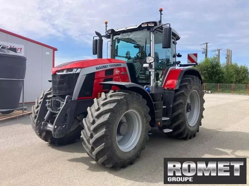 Massey Ferguson 8S.205 Traktor 146.575 €