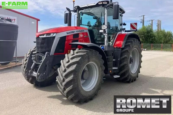 Massey Ferguson 8S.205 Traktor 146.575 €