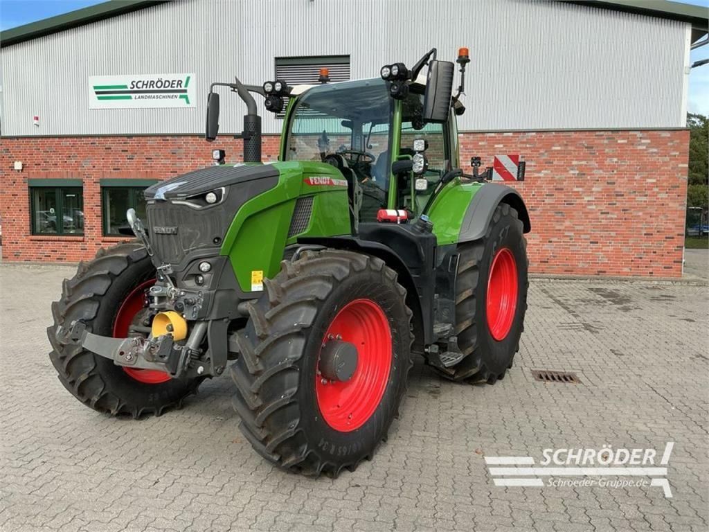 Fendt 728 Vario Tractor €218,885