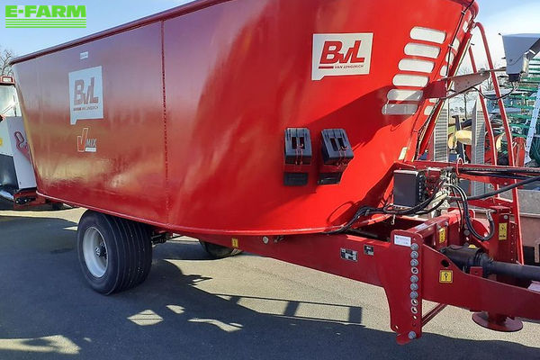 BVL v-mix 18-2s (18 m³) Mixer feeder €32,773