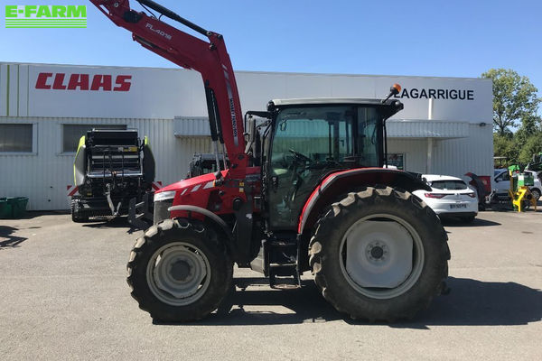 Massey Ferguson 5711 Tractor €52,000