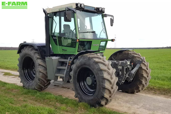 Fendt Xylon 520 Tractor €37,900