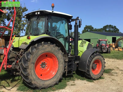 E-FARM: Claas Arion 620 - Tractor - id KVS7AD4 - 53.000 EUR - Anul: 2016 - Ore motor: 4.800,Puterea motorului: 158,Franța