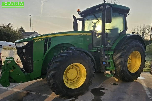 John Deere 8320 R Tractor €165,000