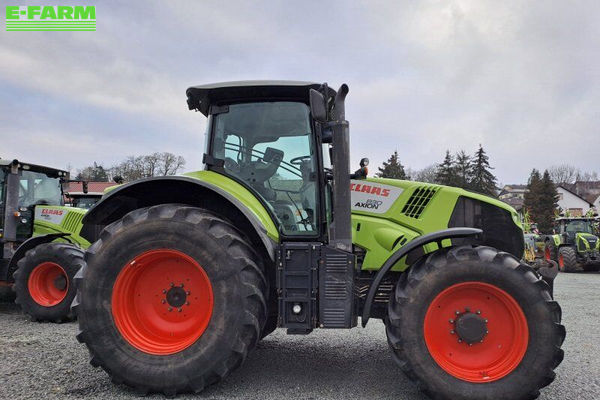 Claas Axion 830 Τρακτέρ 89.000 €
