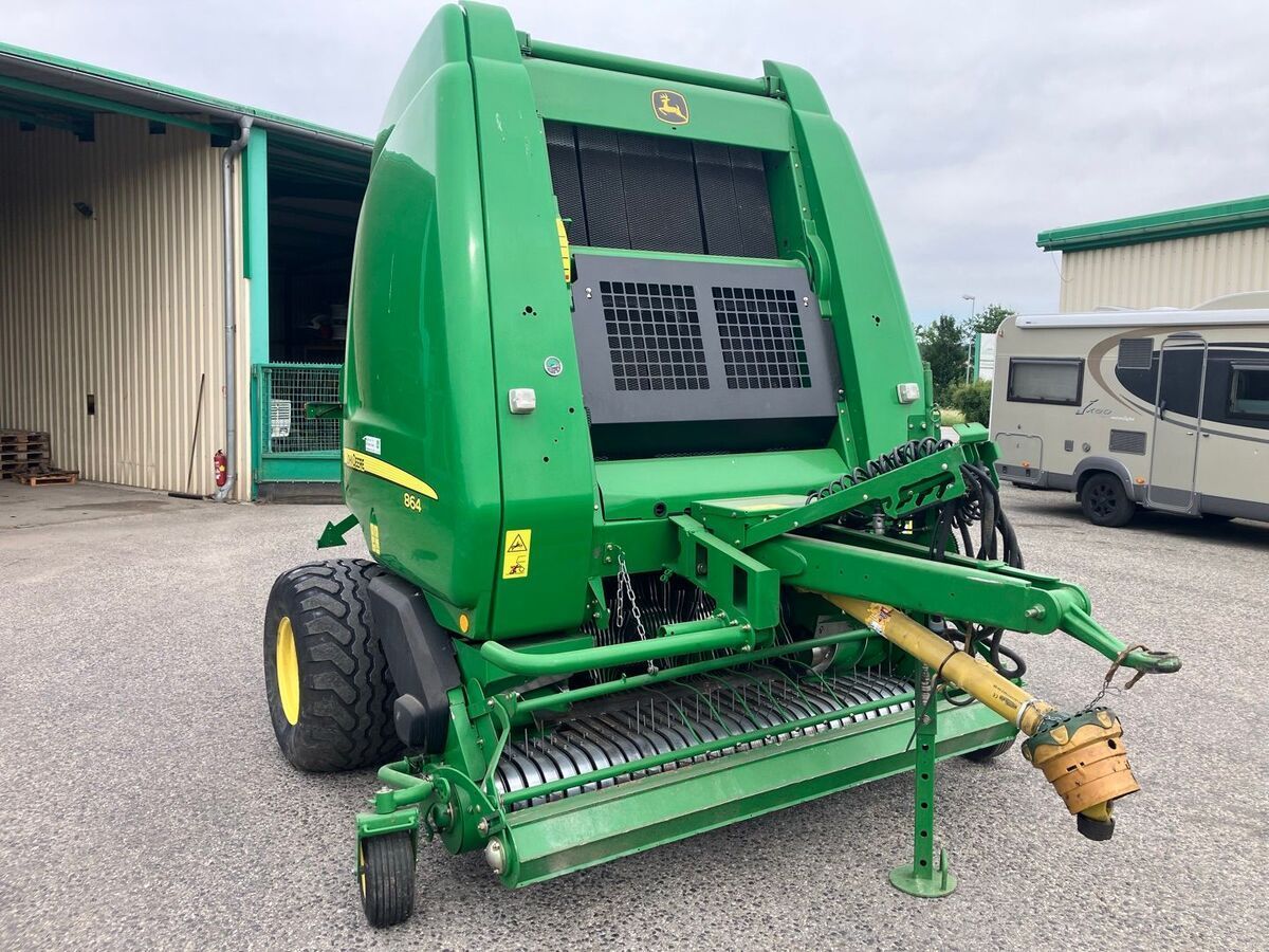 John Deere 864 Πρέσσα 29.800 €