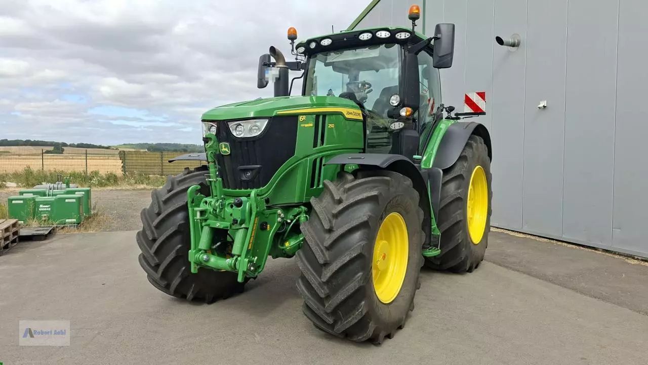 John Deere 6R 250 Traktor 185.000 €