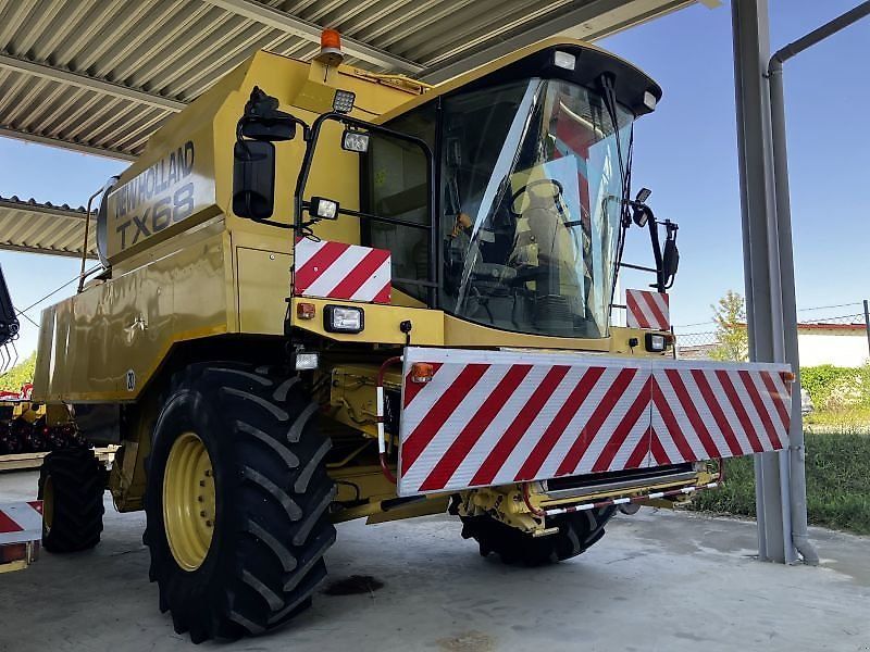 New Holland TX 68 Combine harvester €37,900