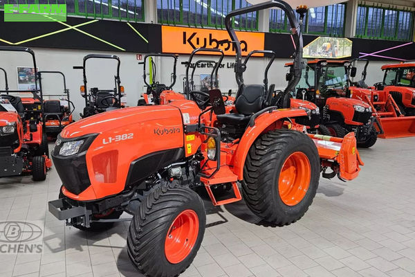Kubota L1-382 Traktor
