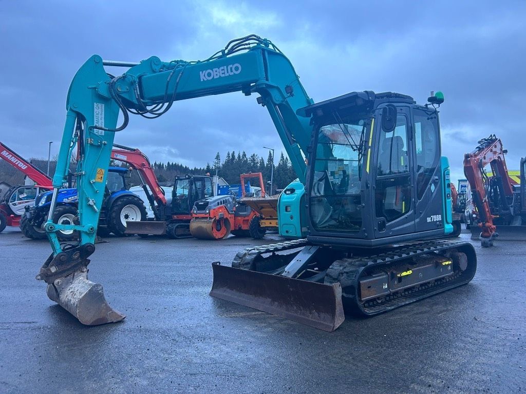E-FARM: Kobelco sk75 sr-7 knuckle boom off set - Mini excavator