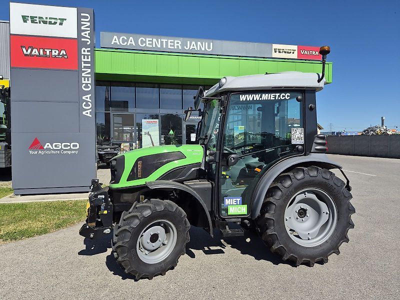 Deutz-Fahr 3050 Tractor €39,500