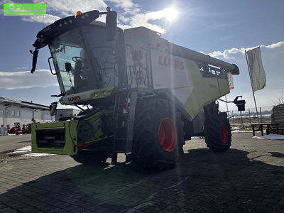 E-FARM: Claas Trion 750 - Mähdrescher - id 9NGDAGQ - 255.900 € - Baujahr: 2023 - Abgelesene Motorstunden: 418,Motorleistung (PS): 435,Deutschland