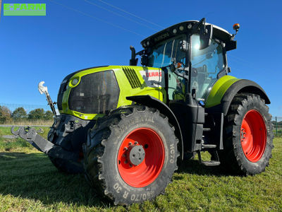 E-FARM: Claas Axion 810 CMATIC - Tractor - id PLMXNFS - €85,000 - Year of construction: 2019 - Engine hours: 4,736,Engine power (HP): 215,France