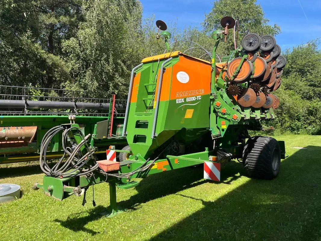 Amazone EDX 6000 TC Precision drill €18,000
