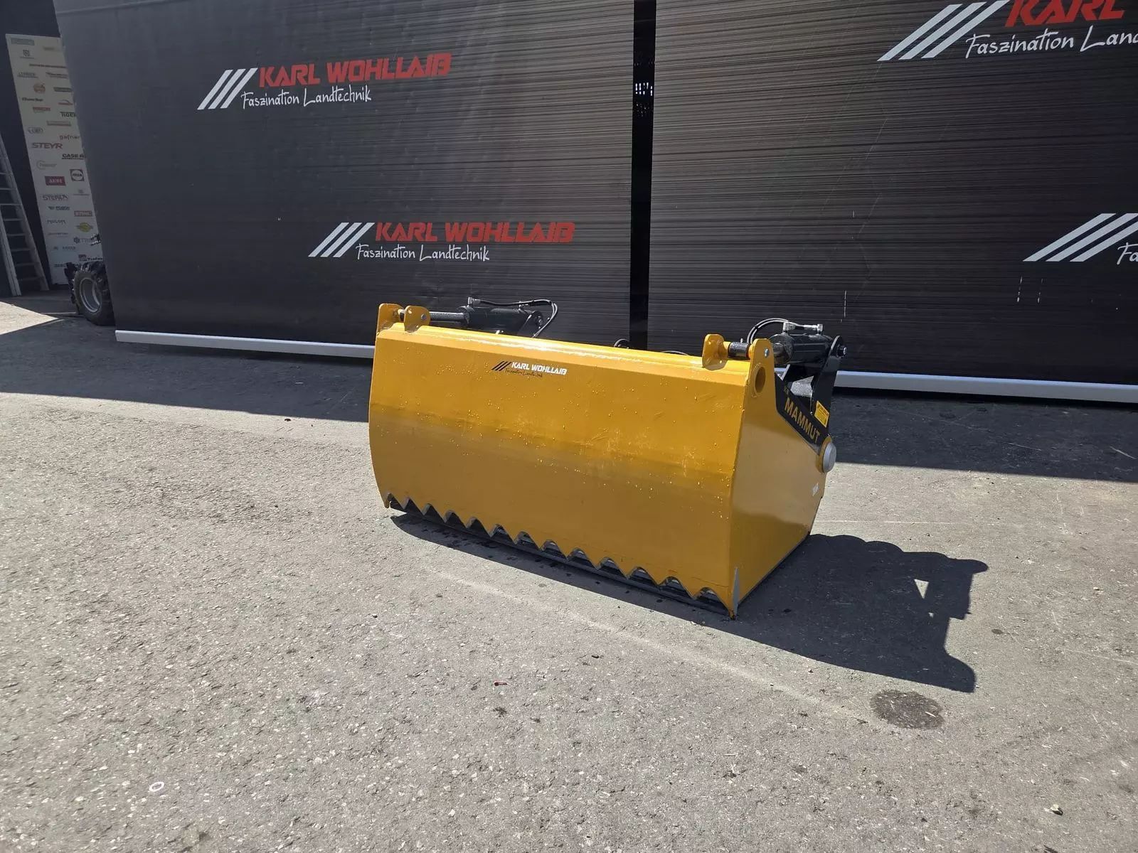 MAMMUT sb 195 m Silage cutter and feeder €6,500