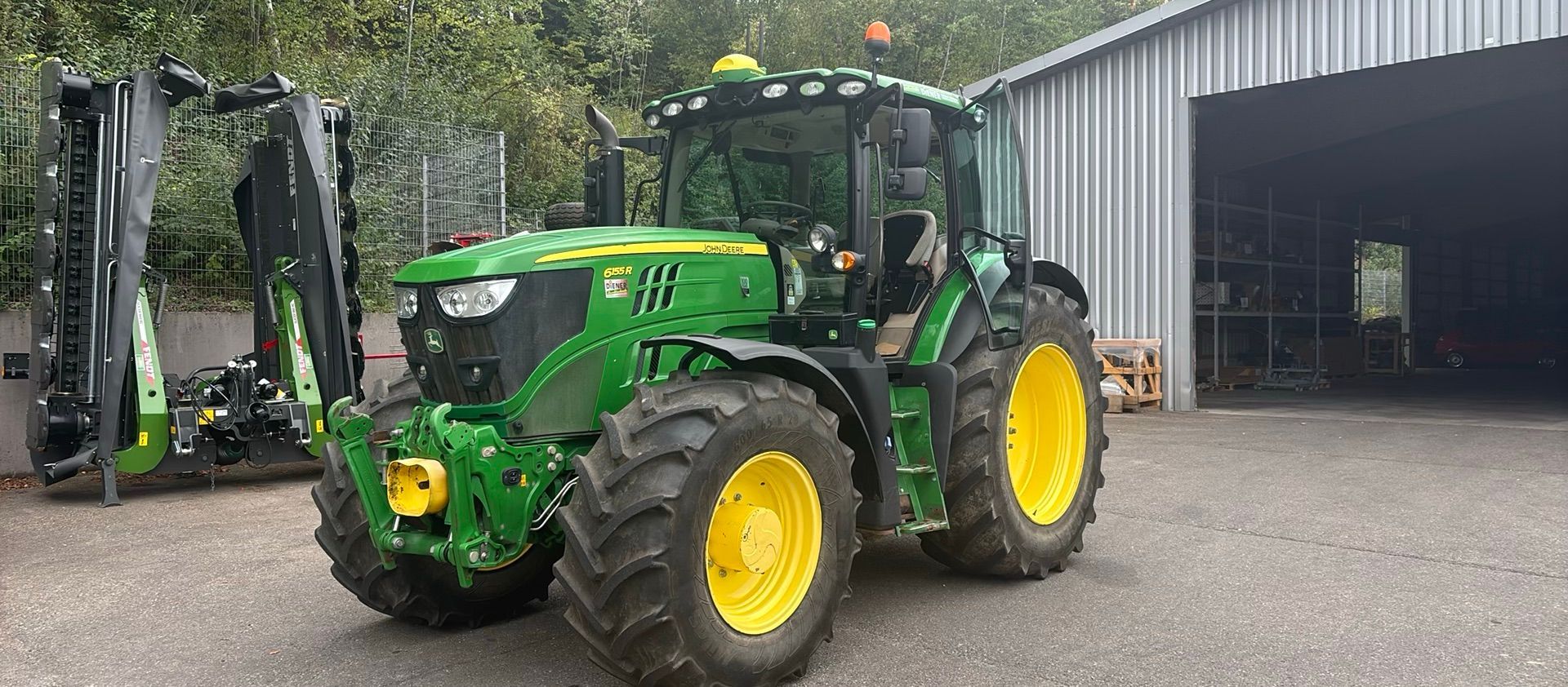 John Deere 6155 R Tractor €85,000