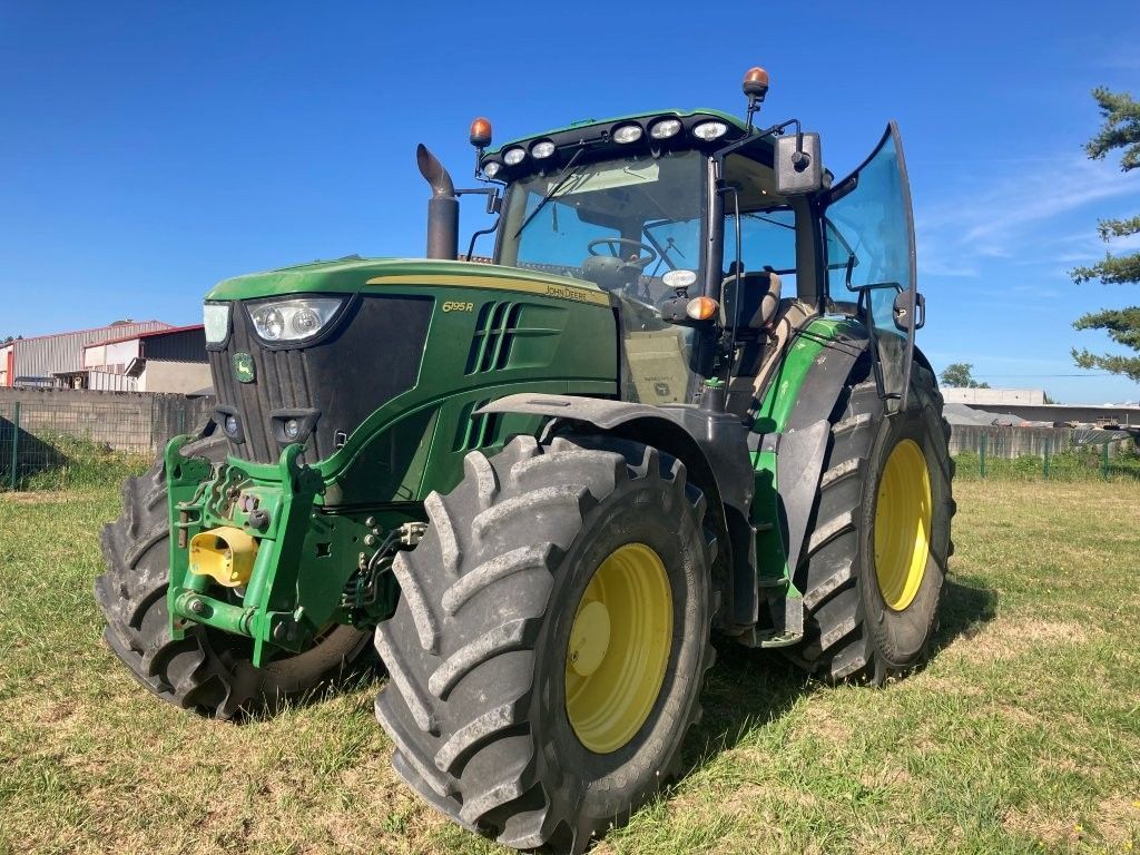 John Deere 6195 R Traktori 64 000 €