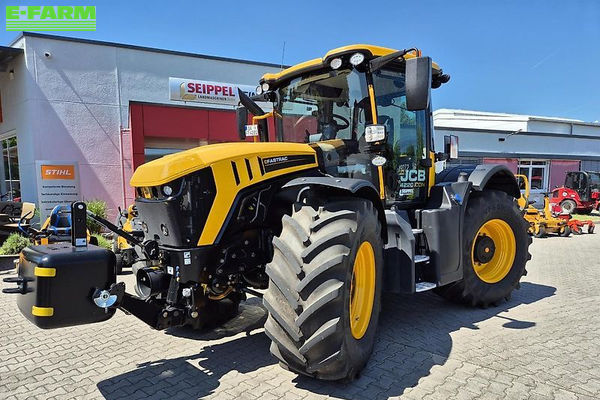 JCB Fastrac 4220 iCON Tractor €210,000