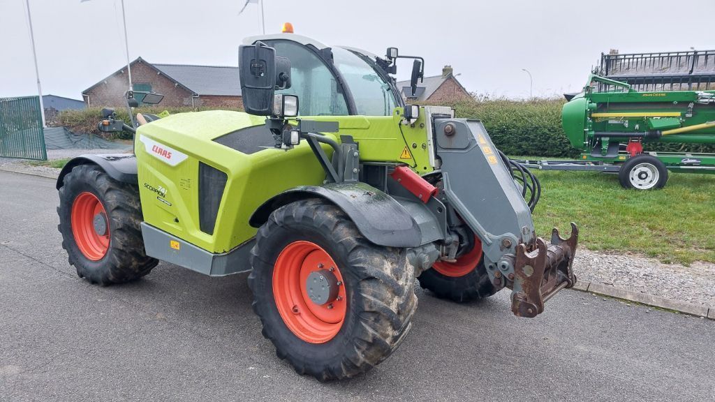 Claas Scorpion 741 Τηλεσκοπικός φορτωτής 65.000 €