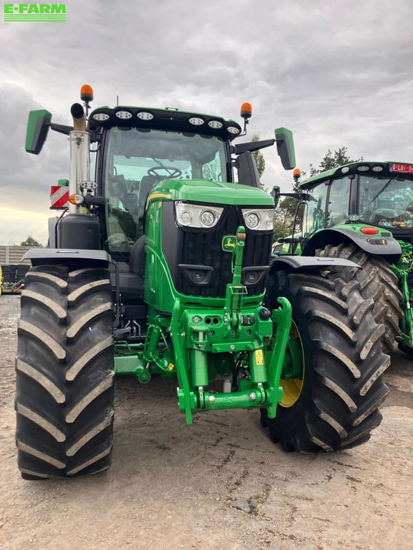 John Deere 6R 230 Tractor €156,871