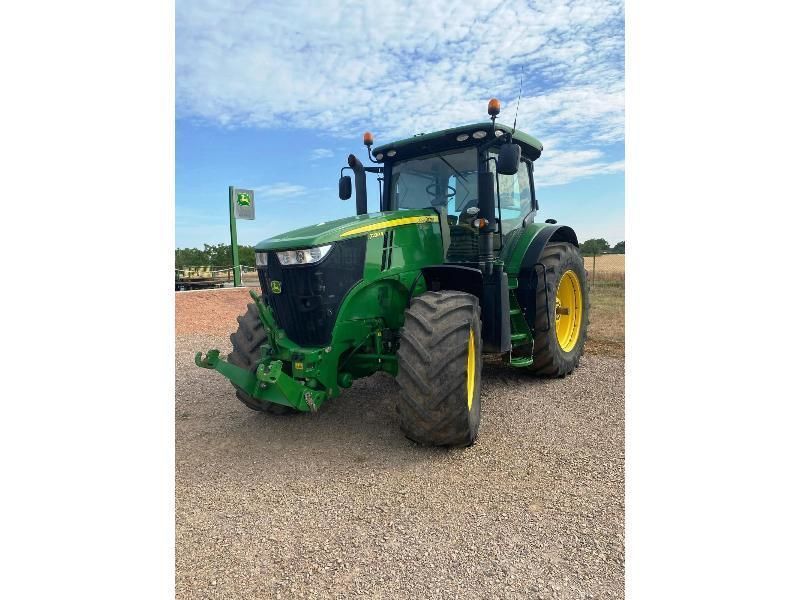 John Deere 7230 R Tractor €70,000
