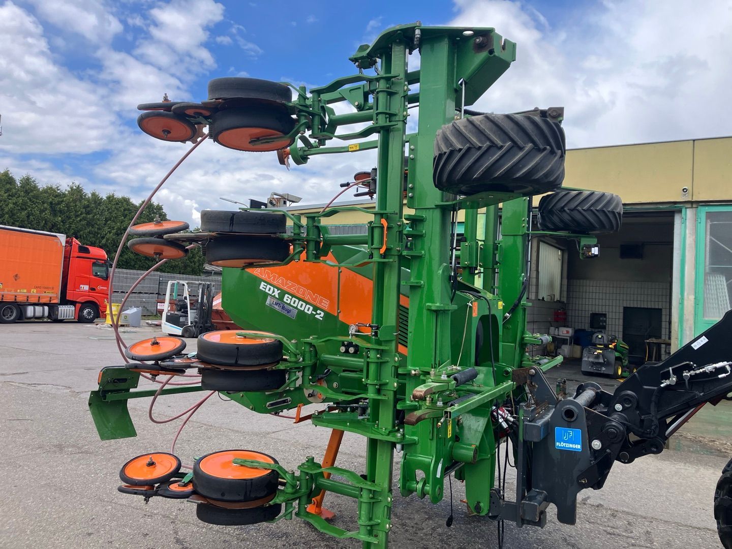 Amazone EDX 6000-2 Precision drill €17,257