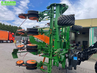 E-FARM: Amazone EDX 6000-2 - Precision drill - id BI2KGU3 - €17,257 - Year of construction: 2011 - Austria