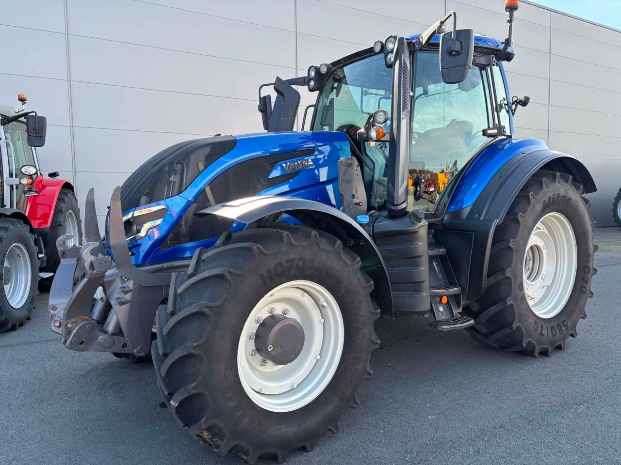 Valtra T 155 Trattore 84.000 €